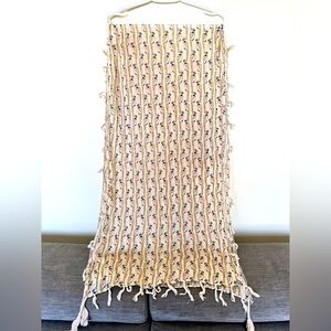 Cute Cotton scarf from BERSHKA in pre-loved condition!